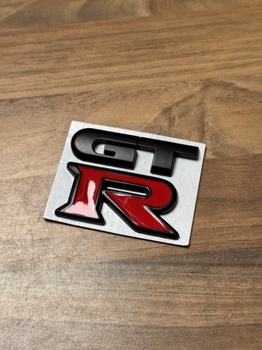 Nissan skyline gtr - badge, matte